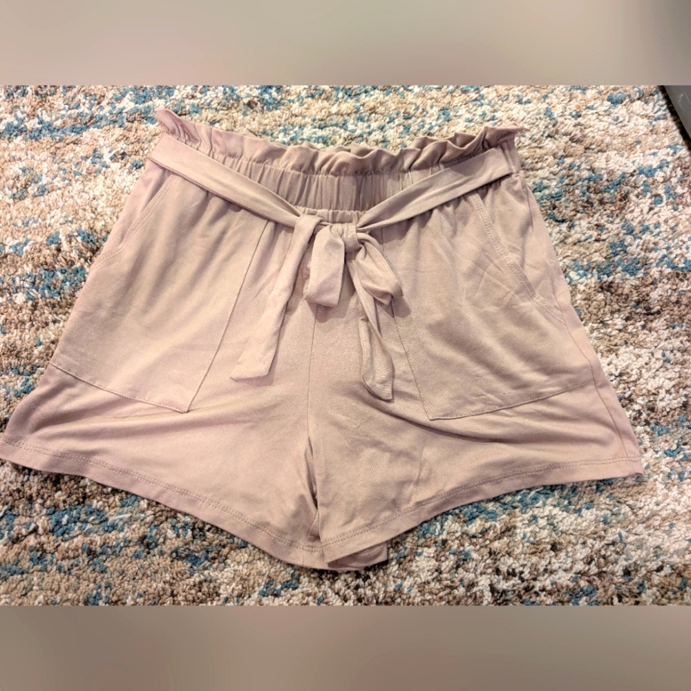 Women's Beige Tie-Waist Shorts